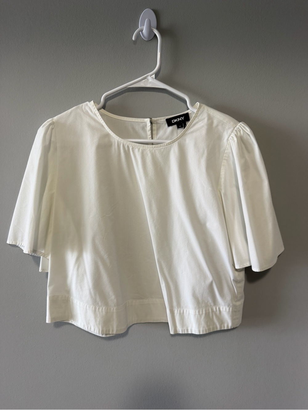 DKNY Cream Short-Sleeve Boxy Crop Top